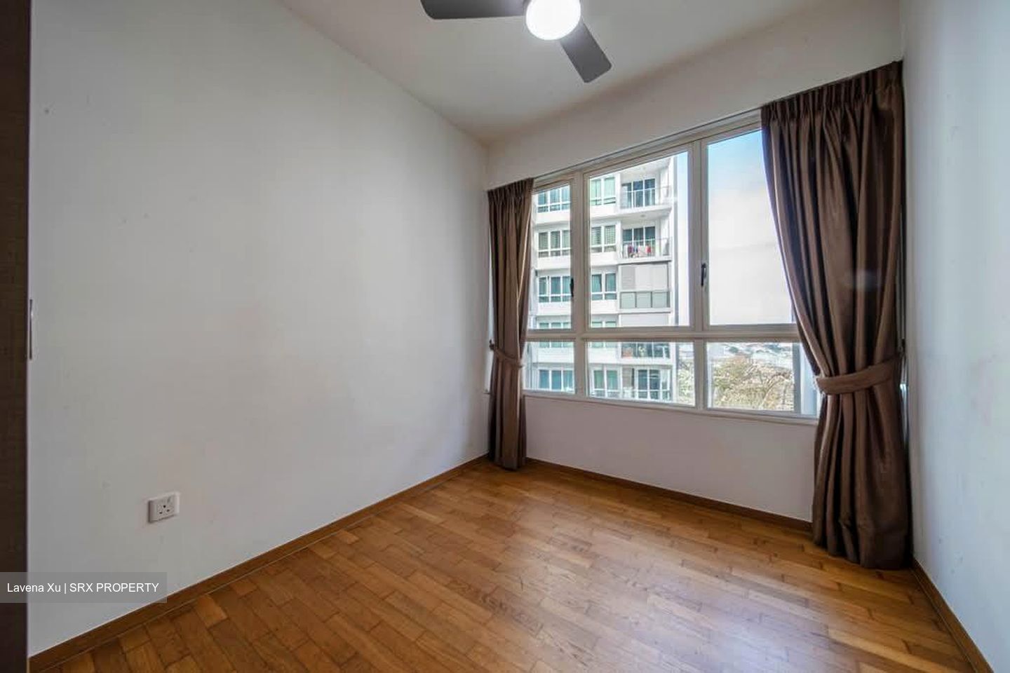 Vacanza @ East (D14), Condominium #594101541